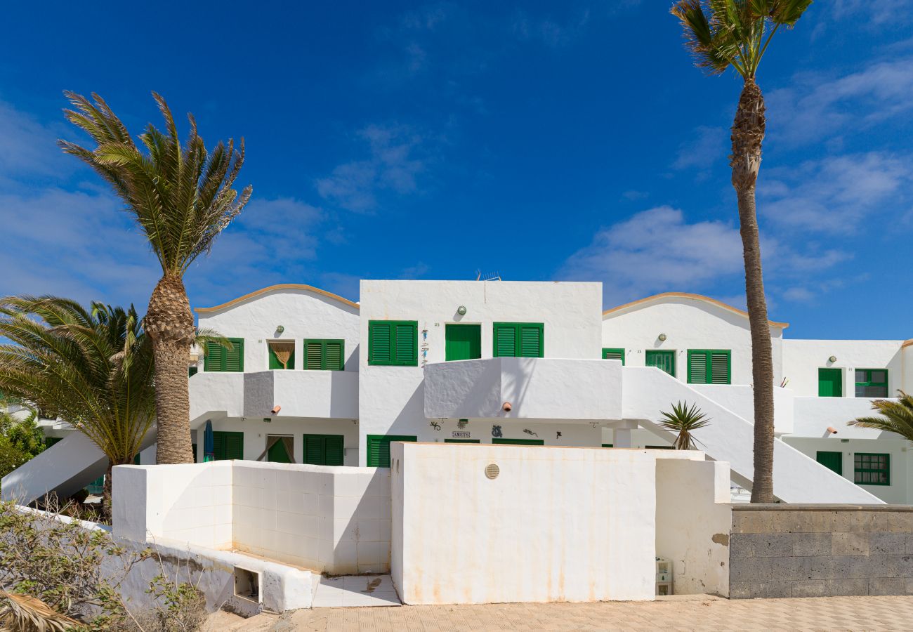House in El Cotillo - El Cotillo Beach by CanariasGetaway