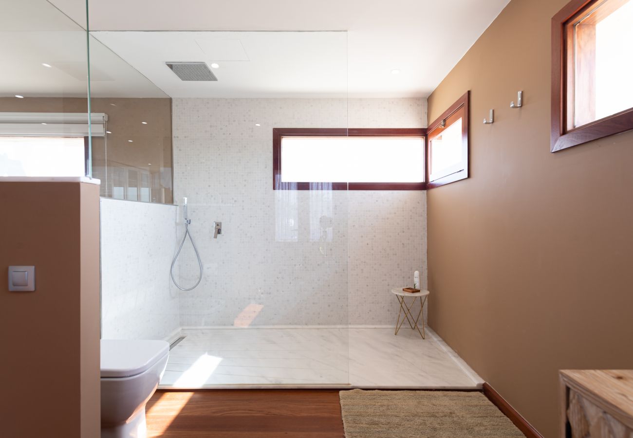 Villa in Antigua - Fuerteventura - HomeForGuest Casa Altanntes: Heated Pool, 4000m² garden - HomeForGuest 