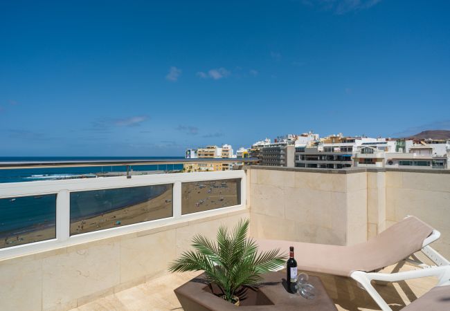 in Las Palmas de Gran Canaria - Awesome beachfront terrace By CanariasGetaway   in Las Palmas de Gran Canaria - Awesome beachfront terrace By CanariasGetaway