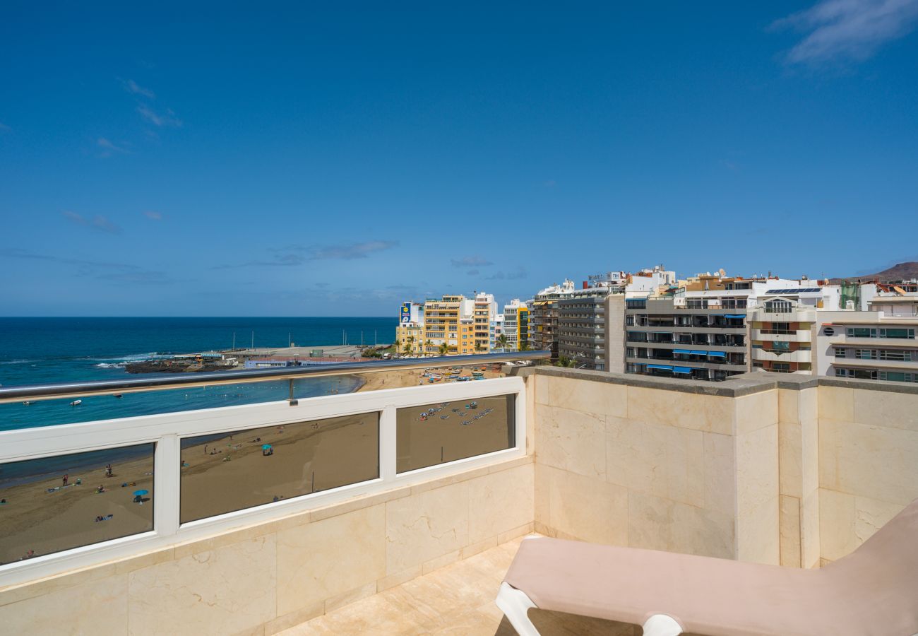 House in Las Palmas de Gran Canaria - Awesome beachfront terrace By CanariasGetaway 