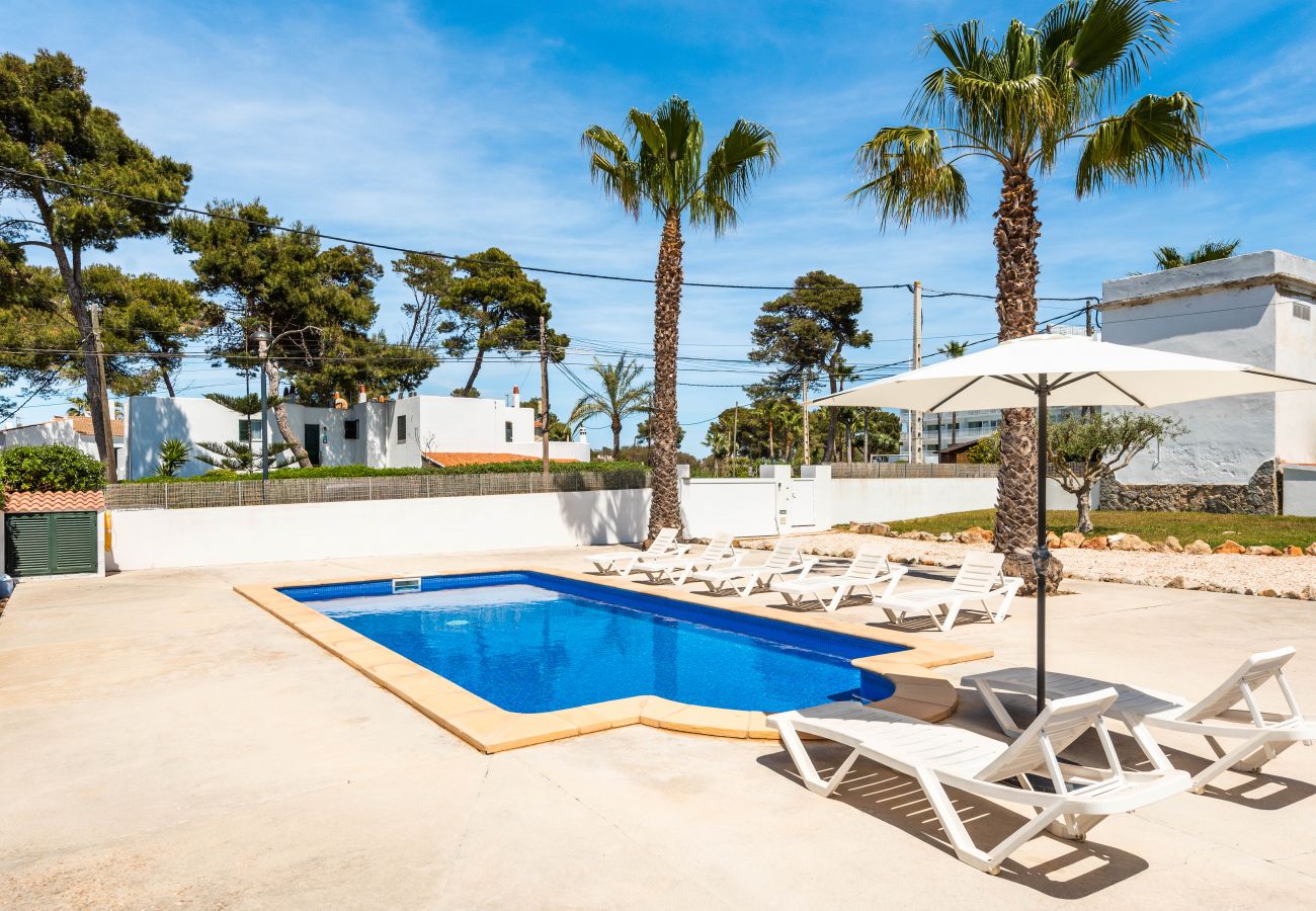 Villa in Cala Blanca - VILLA BINISARET 1