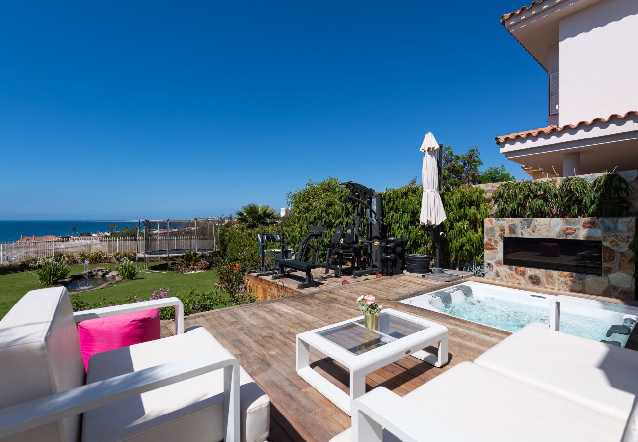 House in Maspalomas - Pool, jacuzzi, games and steps from the beach