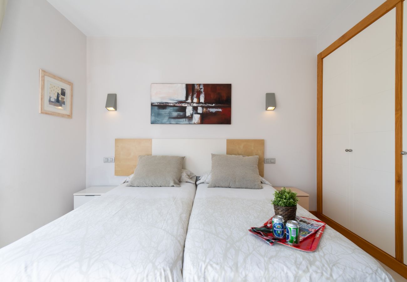 Villa in San Bartolomé de Tirajana - Comfortable villa with private pool and barbecue for 6 people