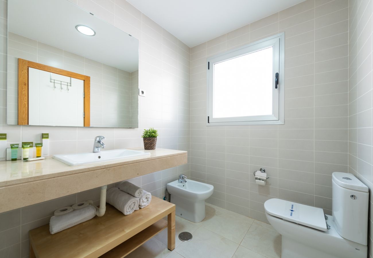 Villa in San Bartolomé de Tirajana - Comfortable villa with private pool and barbecue for 6 people