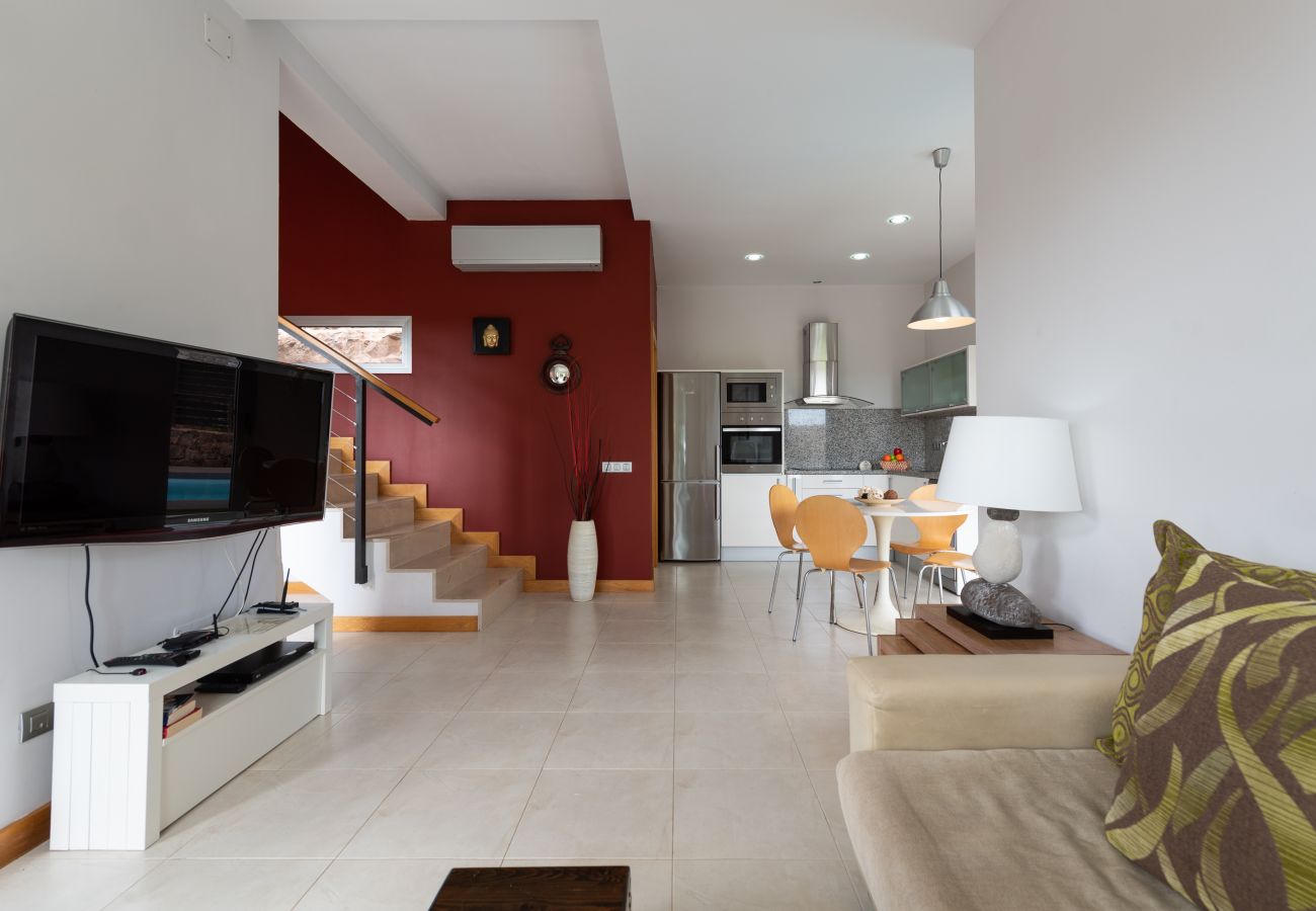 Villa in San Bartolomé de Tirajana - Comfortable villa with private pool and barbecue for 6 people