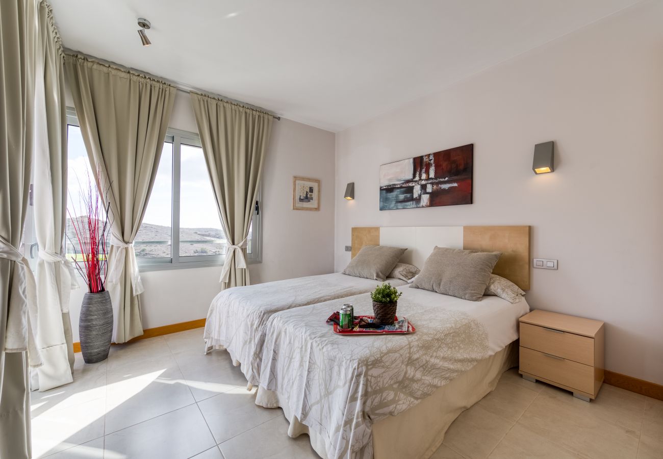 Villa in San Bartolomé de Tirajana - Comfortable villa with private pool and barbecue for 6 people