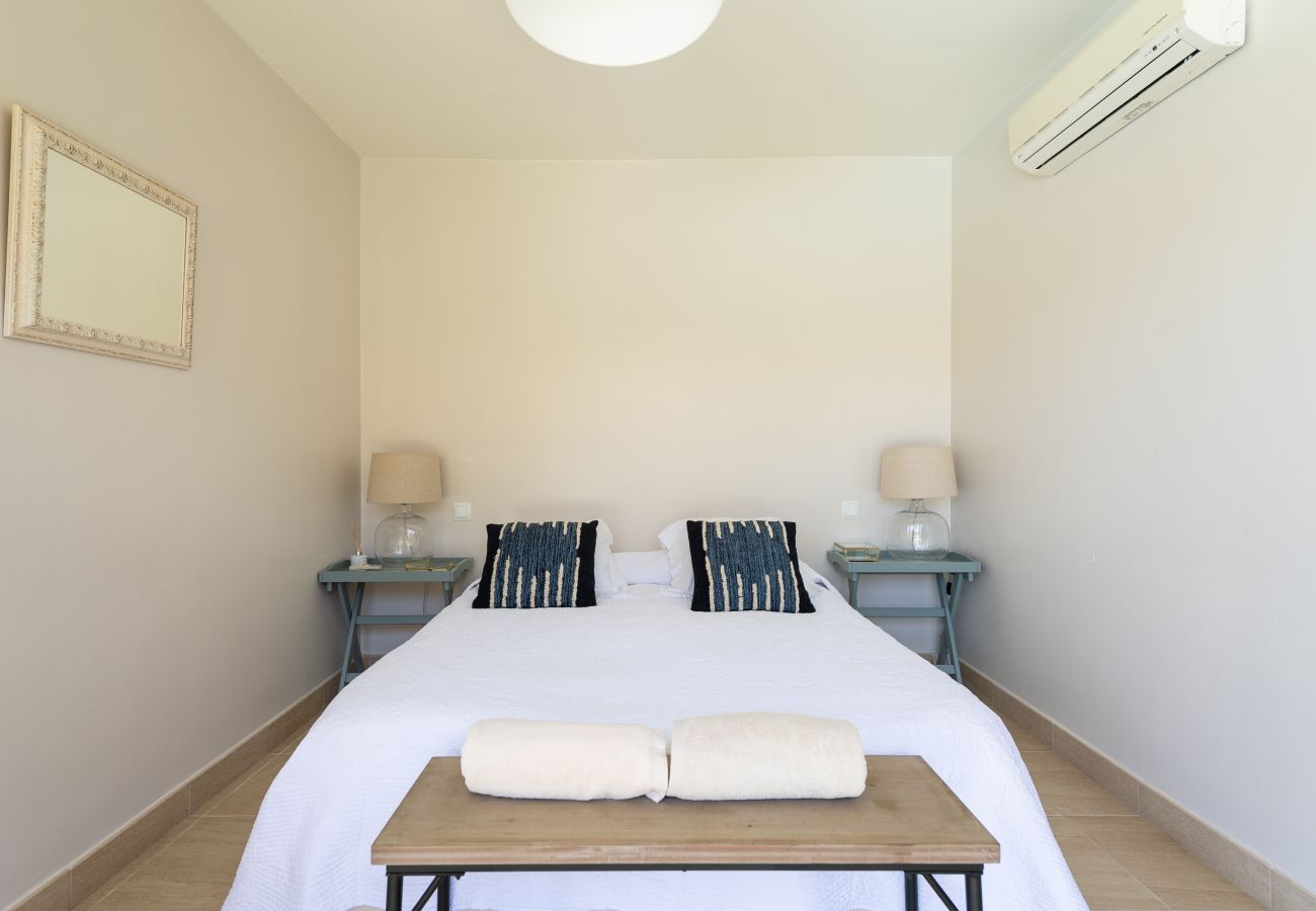 Chalet in San Bartolomé de Tirajana - Spectacular Villa with large pool, ideal for families in a quiet environment