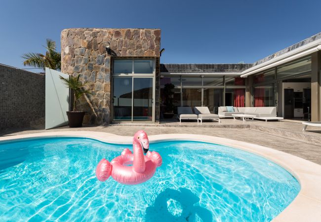 House in Mogán - Spectacular house with private heated pool in paradise