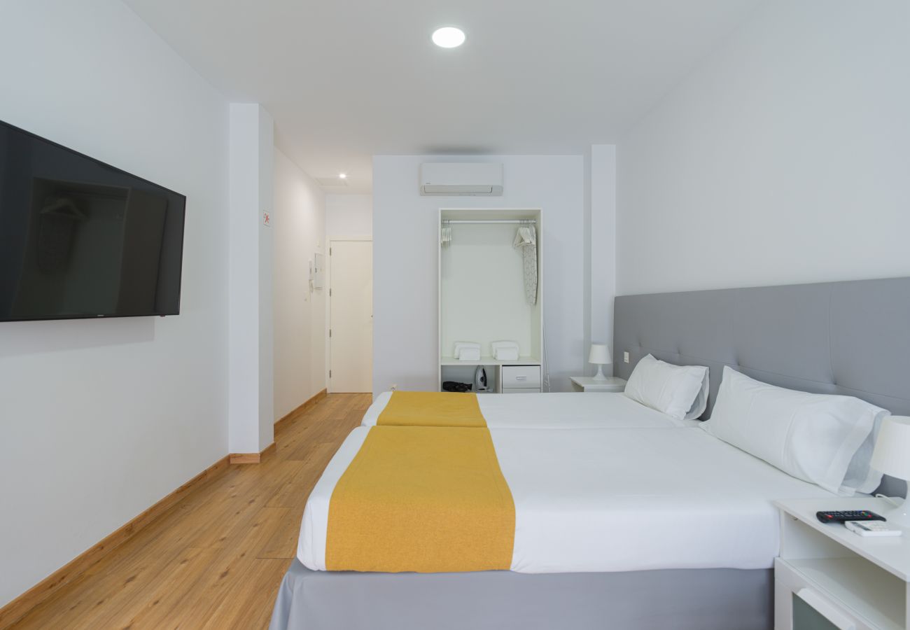 Studio in Las Palmas de Gran Canaria - OK Las Canteras 5C by CanariasGetaway