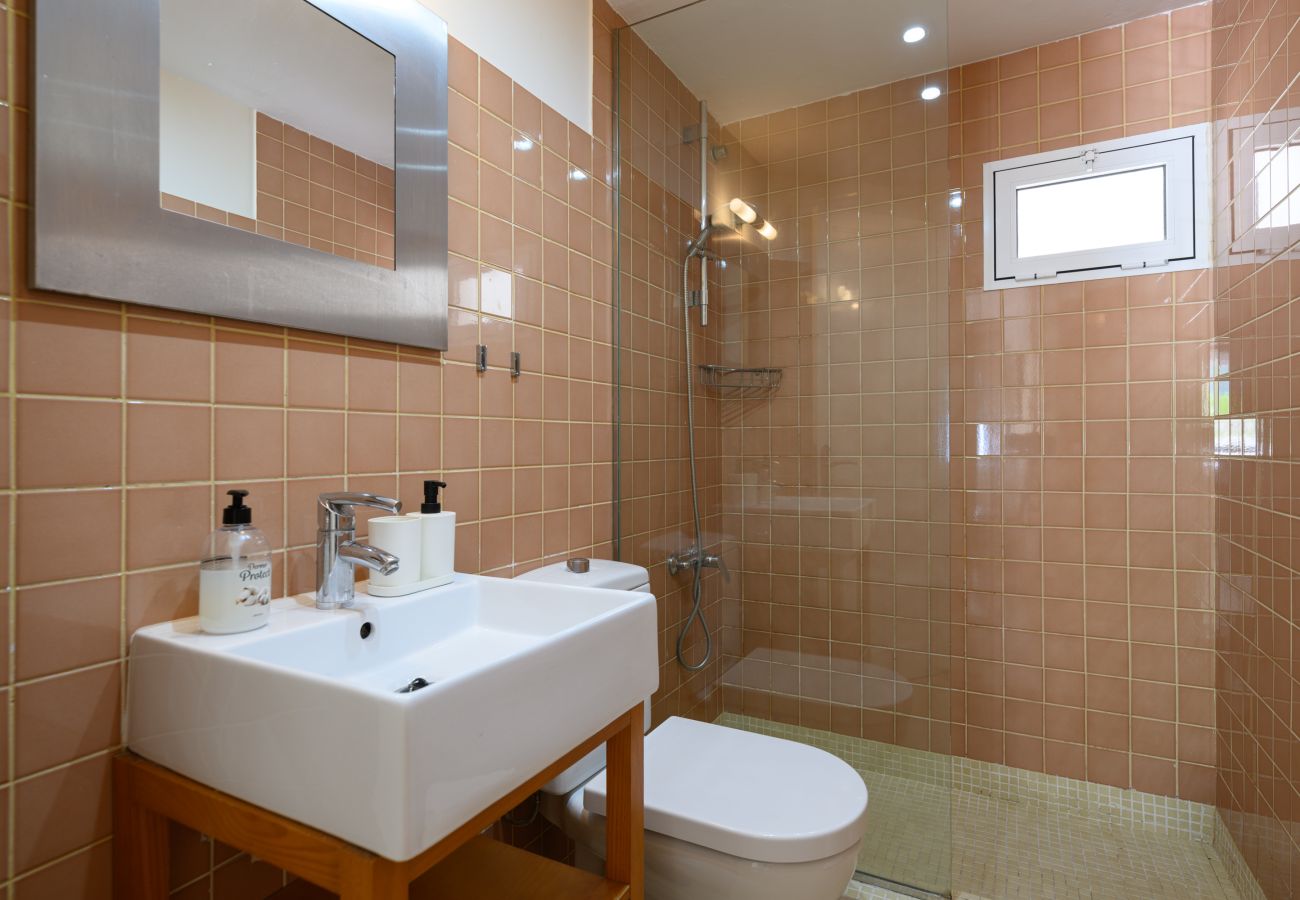 House in San Bartolomé de Tirajana - Lovely Peaceful Home by Canariasgetaway