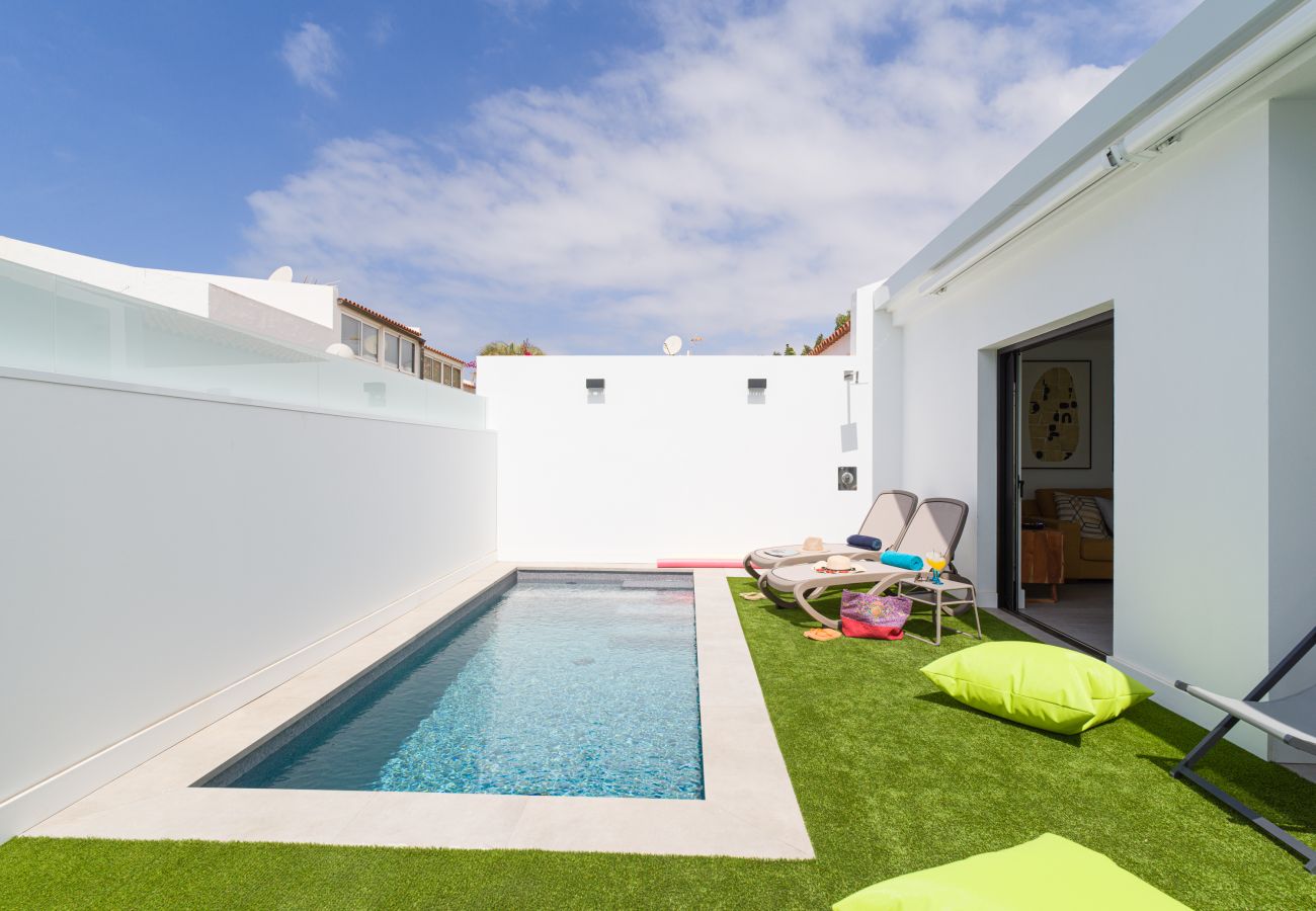 House in San Bartolomé de Tirajana - PRIVATE HEATED POOL INCLUDED - Fully refurbished 