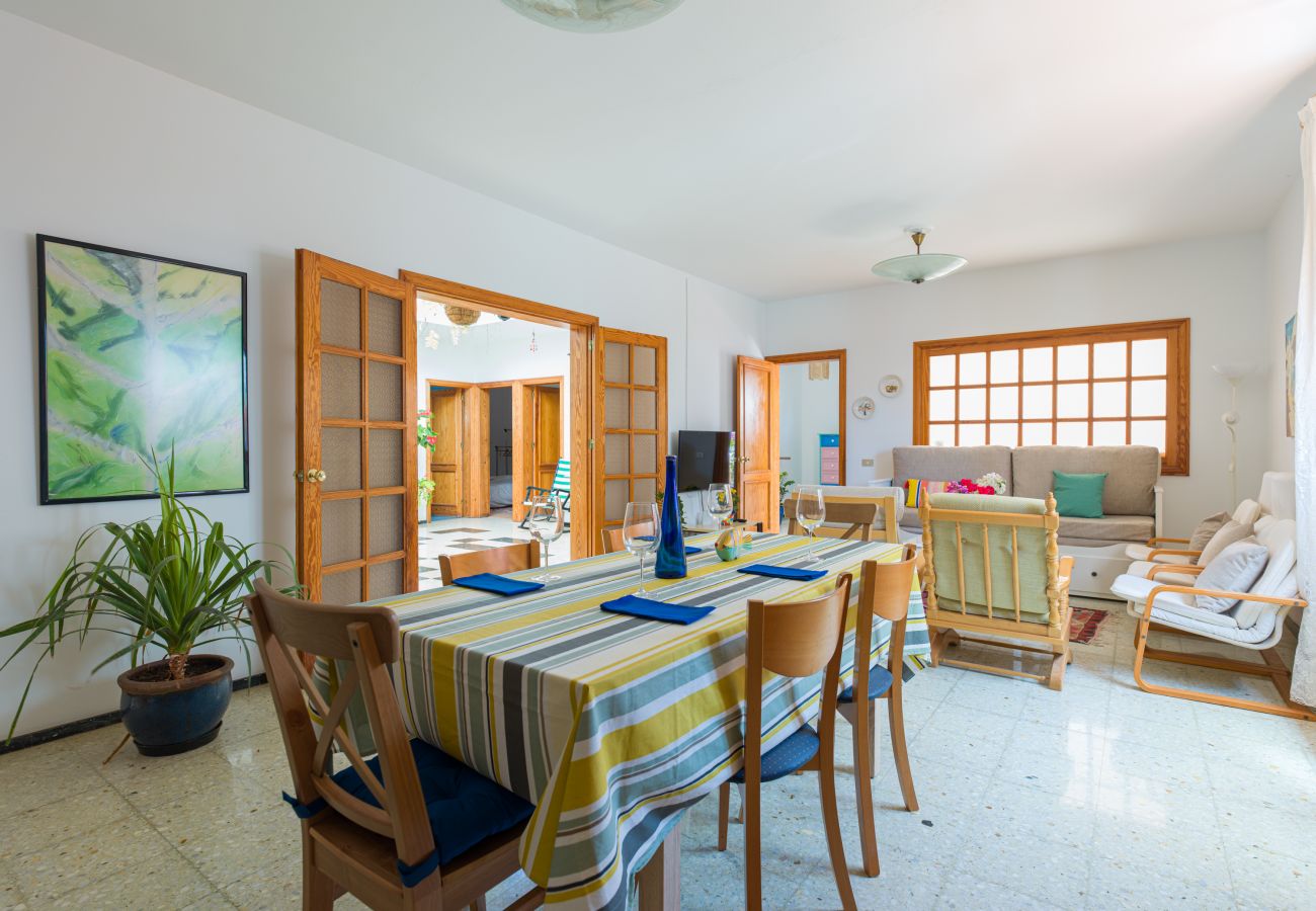 Chalet in Agaete - Agaete Pupe Home by CanariasGetaway