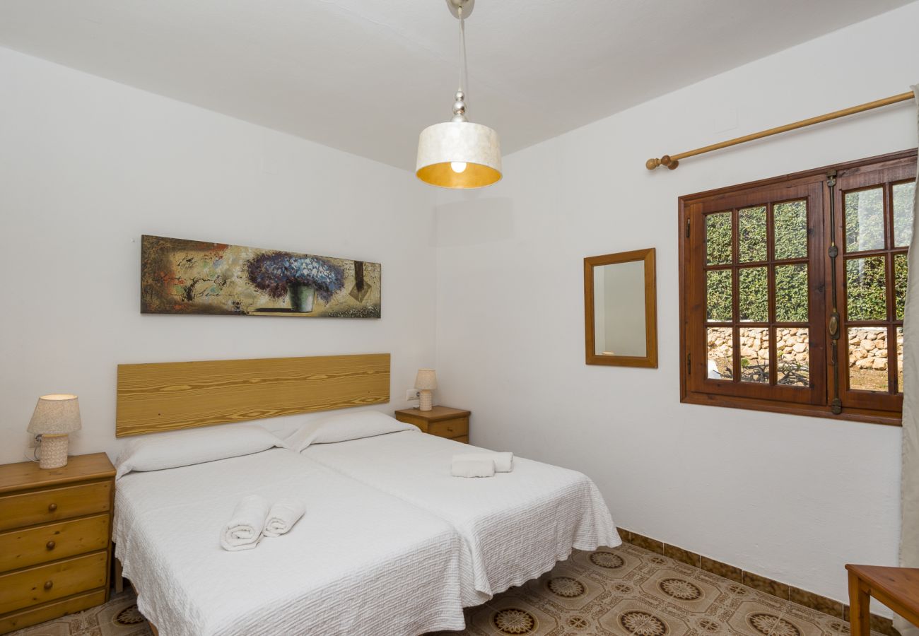 Villa in Son Bou - Villa Nineta by Escape Home