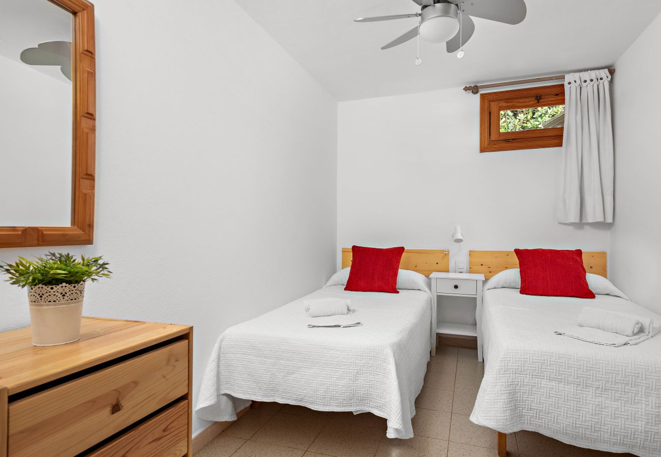 Villa in Son Bou - Villa Llevant Soli  by Escape home