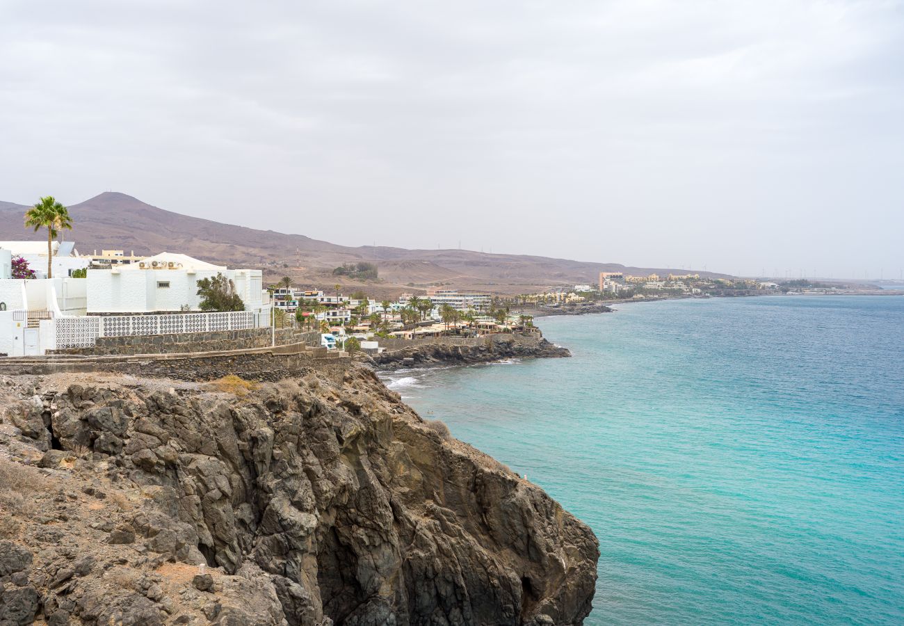 House in Maspalomas -  Viewpoint Over The Cliff By CanariasGetaway