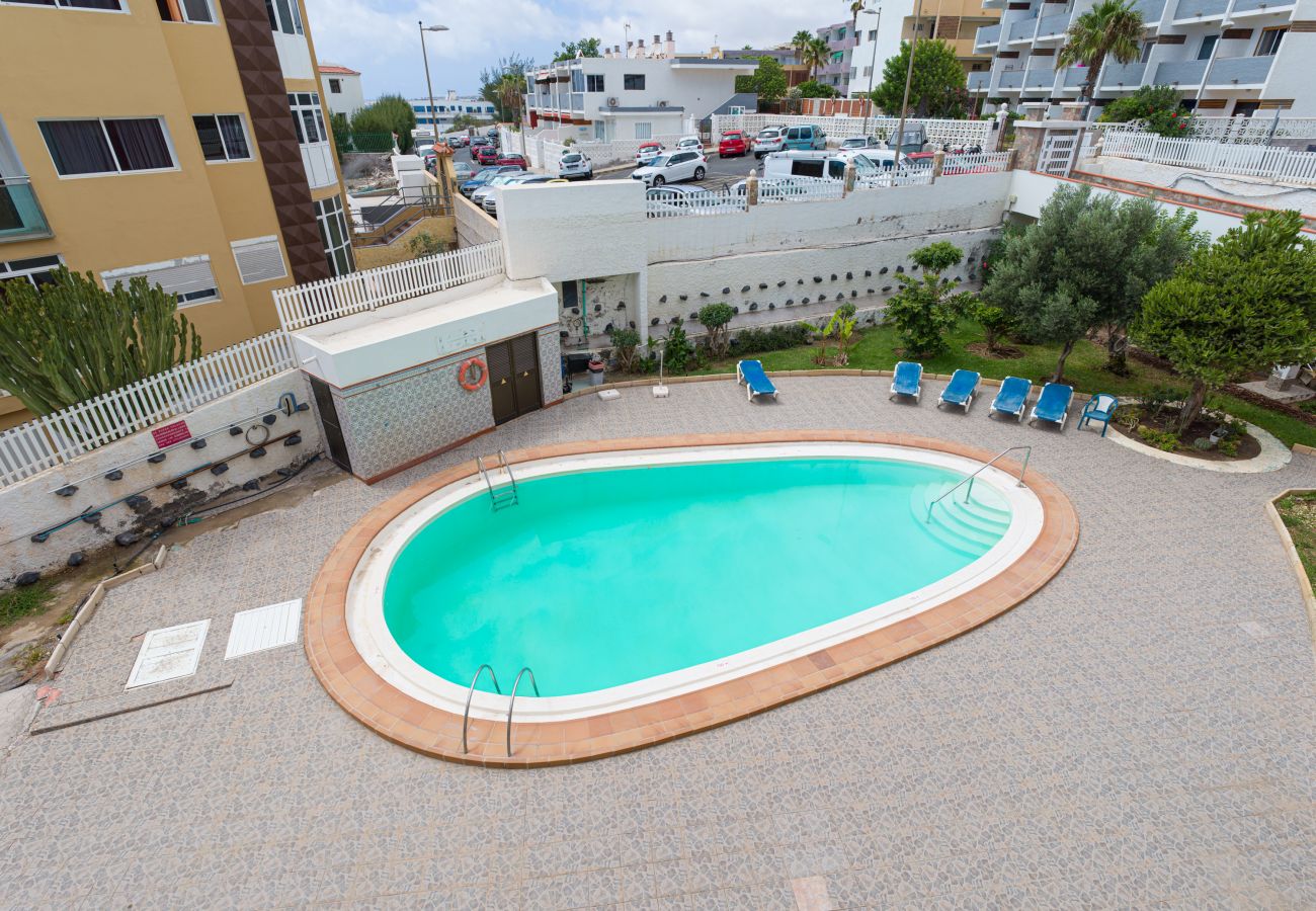 House in Maspalomas -  Viewpoint Over The Cliff By CanariasGetaway