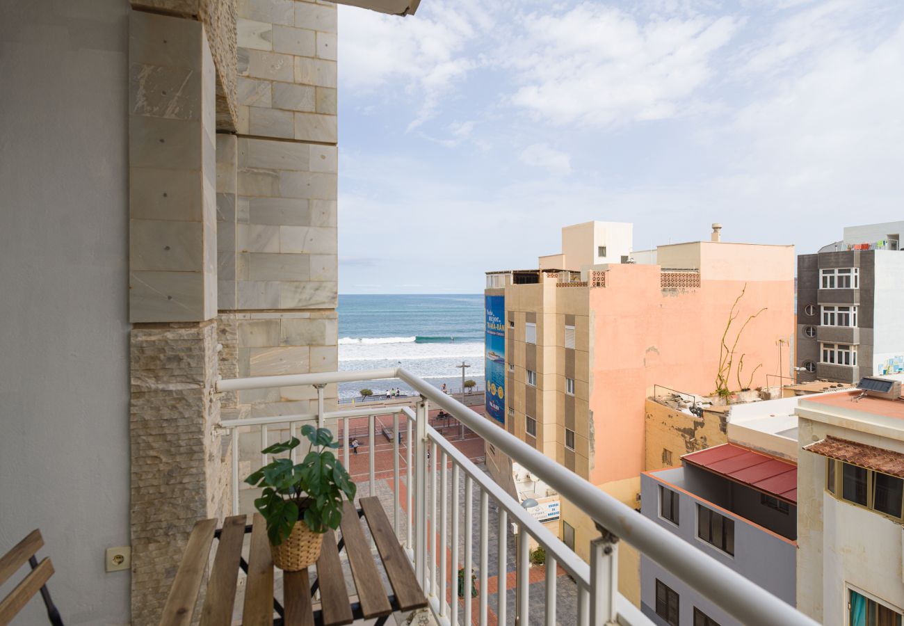 House in Las Palmas de Gran Canaria - Canteras Sport Beach by Canariasgetaway