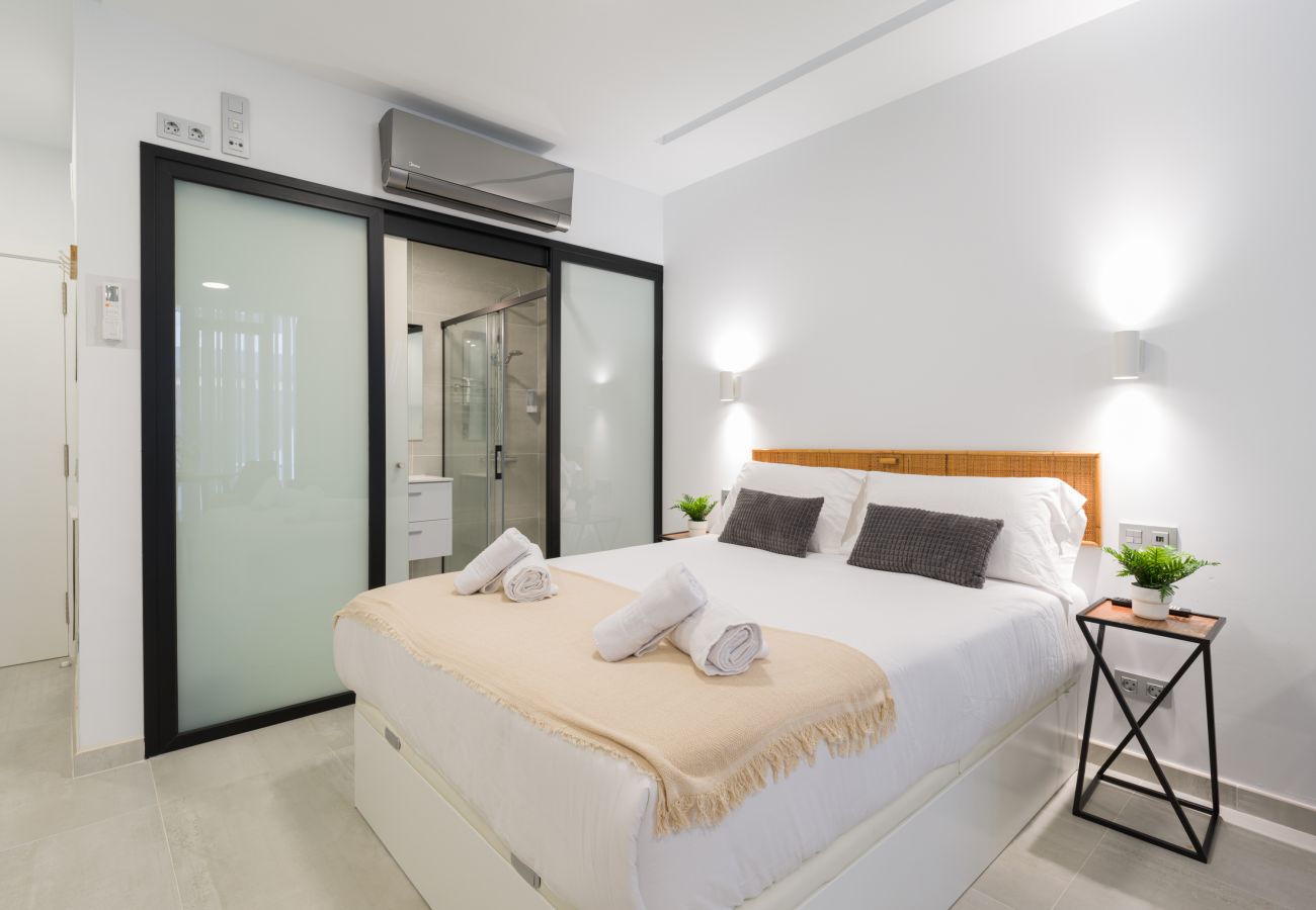 Studio in Las Palmas de Gran Canaria - Coconut Beach Home By CanariasGetaway