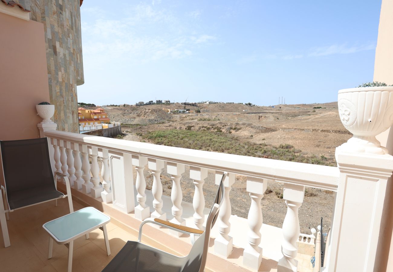 Villa in San Bartolomé de Tirajana - Happy Home