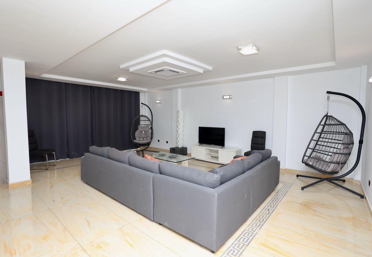 Villa in San Bartolomé de Tirajana - Happy Home