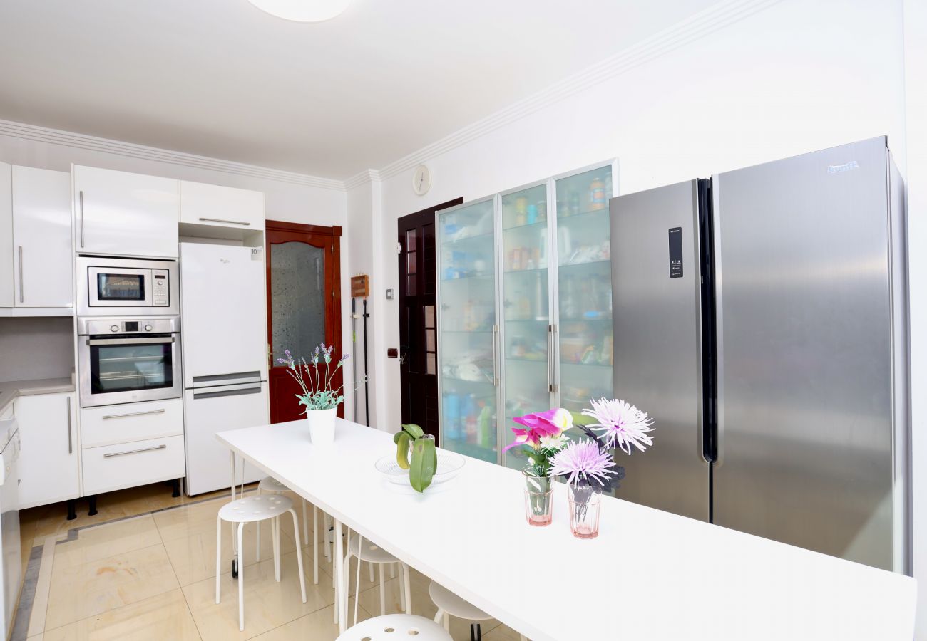 Villa in San Bartolomé de Tirajana - Happy Home