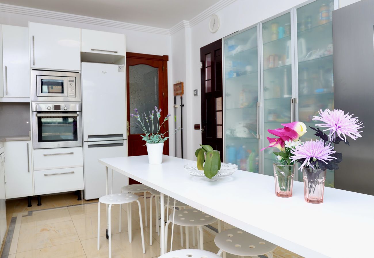 Villa in San Bartolomé de Tirajana - Happy Home