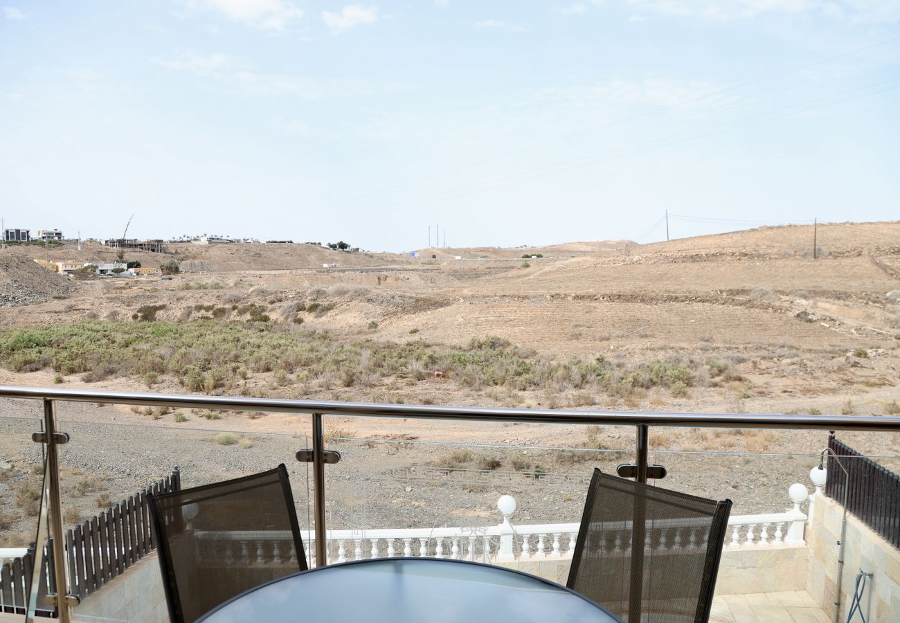Villa in San Bartolomé de Tirajana - Happy Home