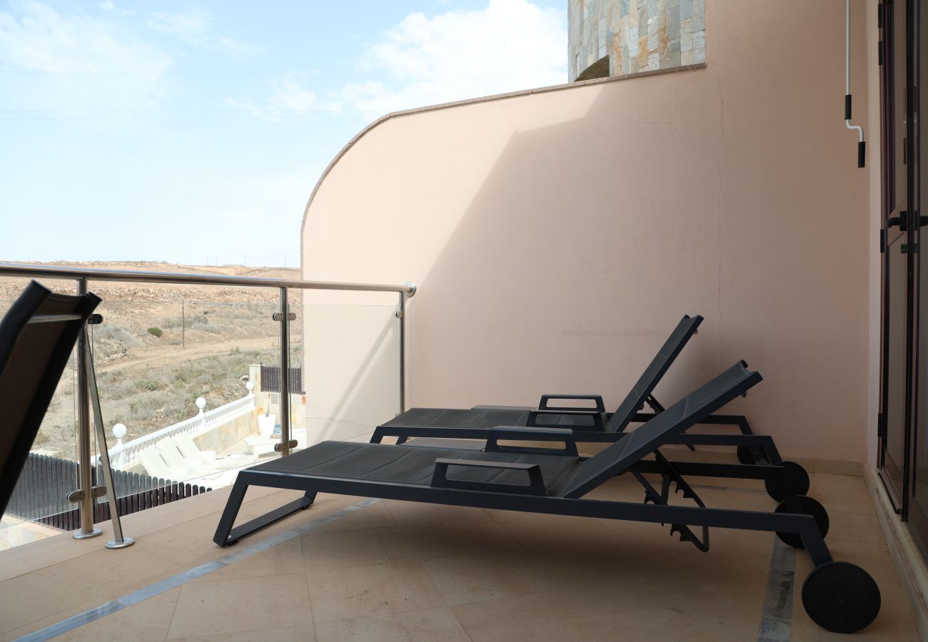 Villa in San Bartolomé de Tirajana - Happy Home