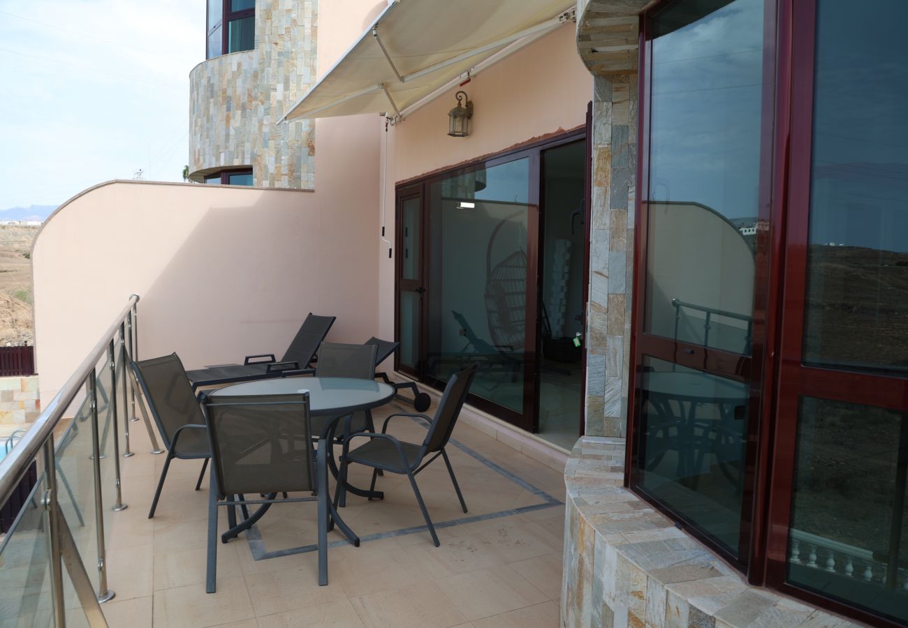 Villa in San Bartolomé de Tirajana - Happy Home