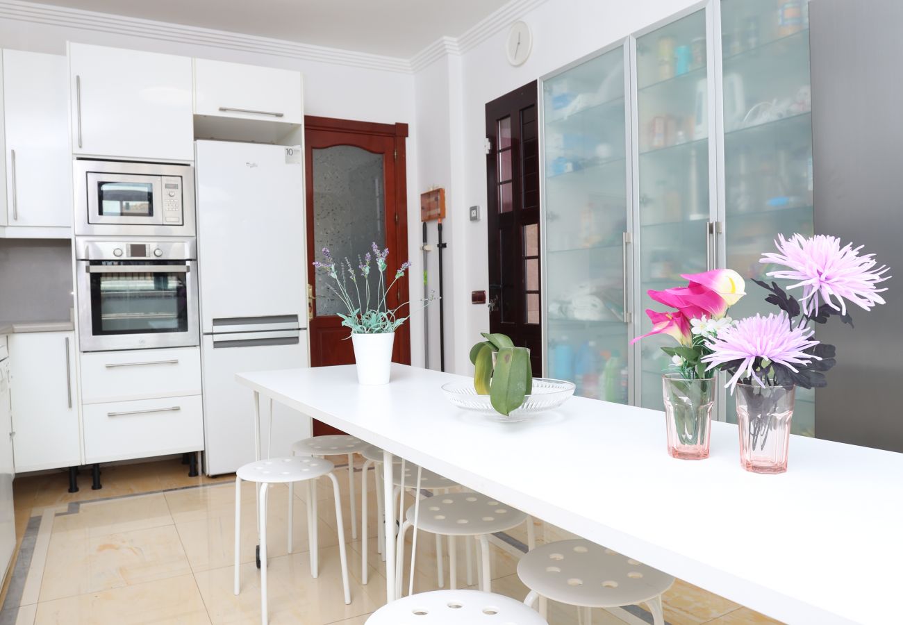 Villa in San Bartolomé de Tirajana - Happy Home