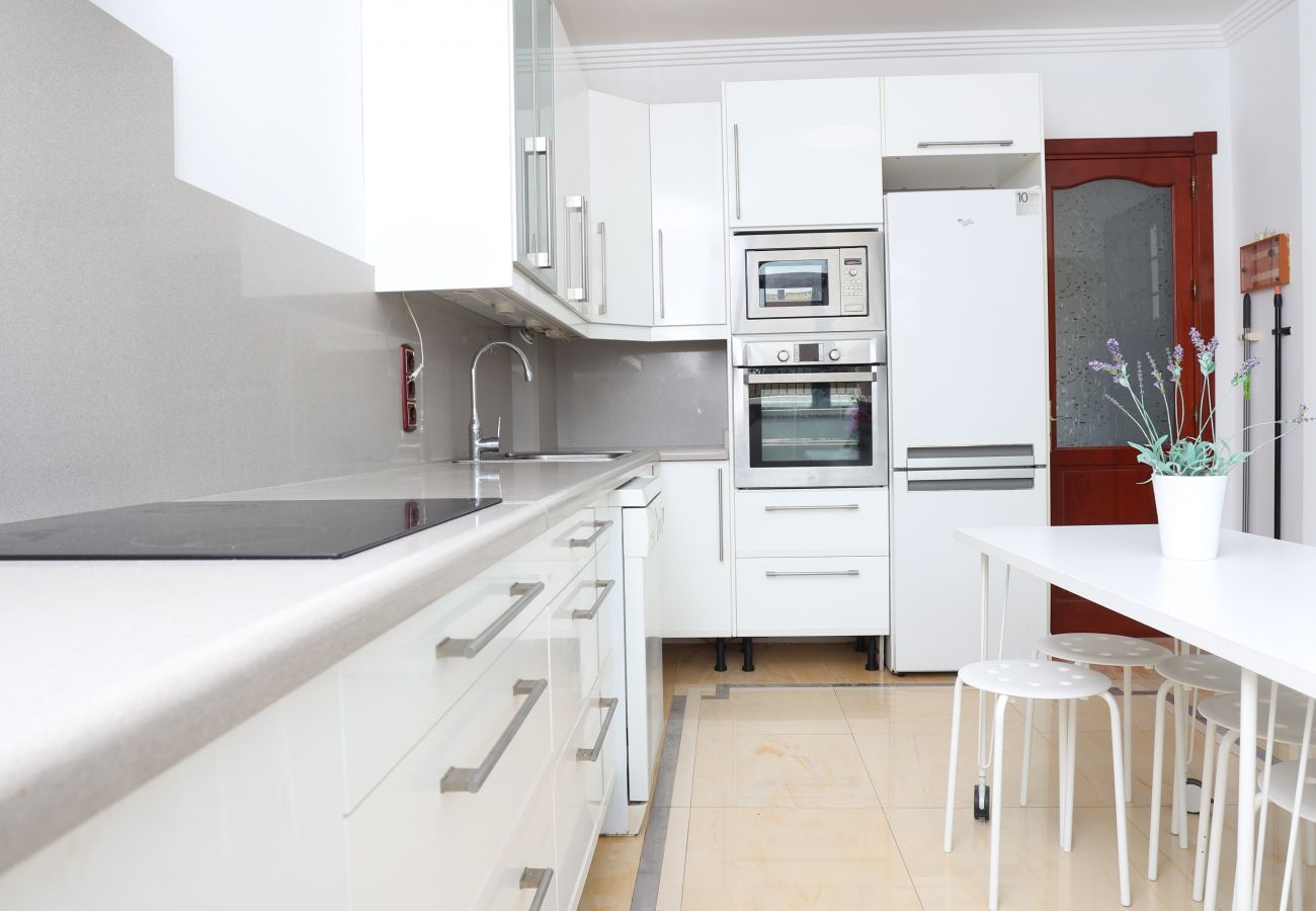 Villa in San Bartolomé de Tirajana - Happy Home