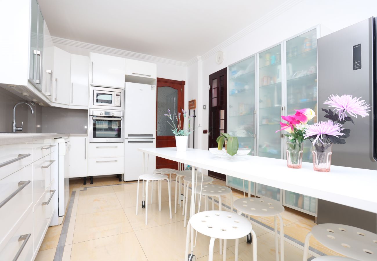 Villa in San Bartolomé de Tirajana - Happy Home