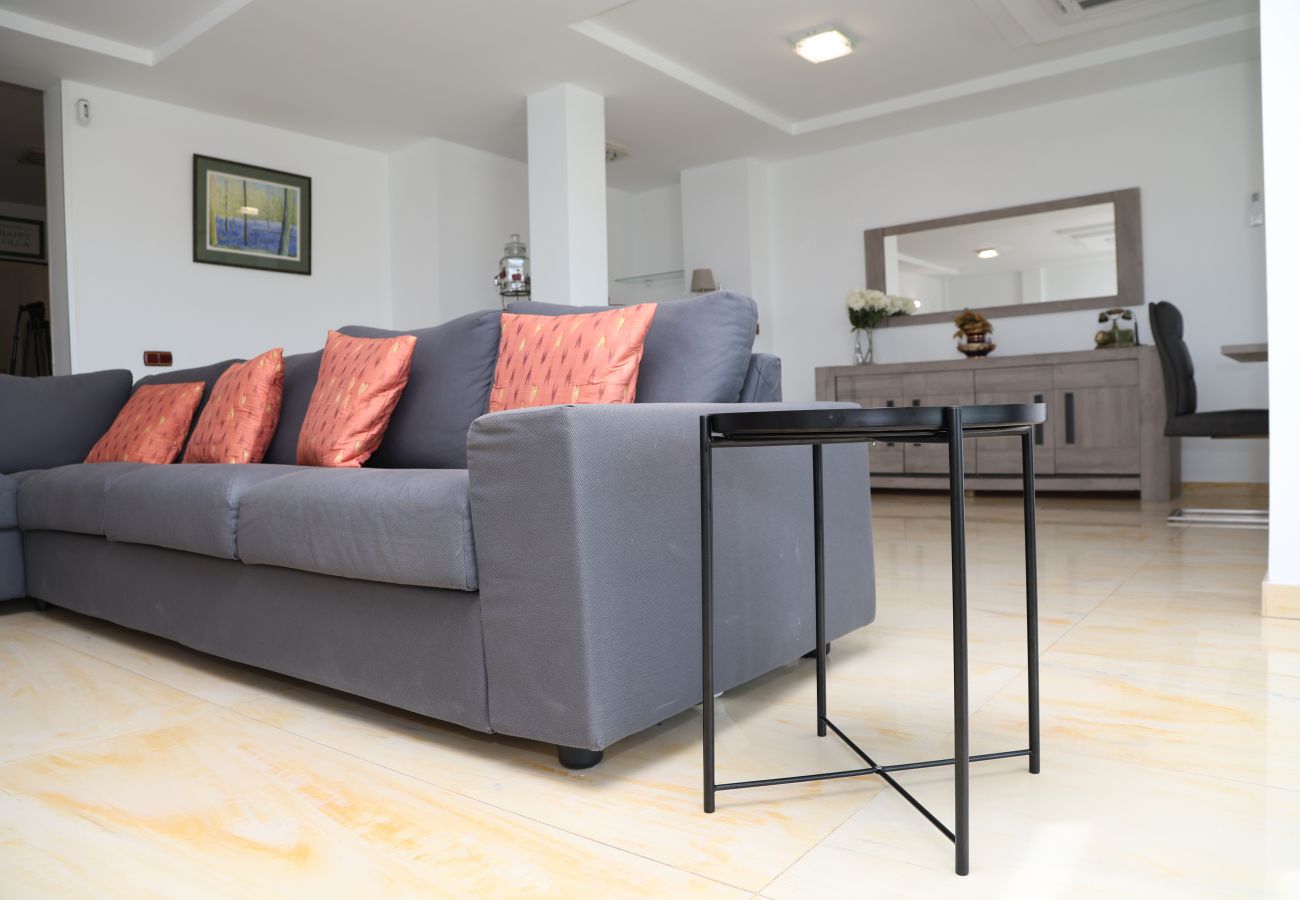 Villa in San Bartolomé de Tirajana - Happy Home