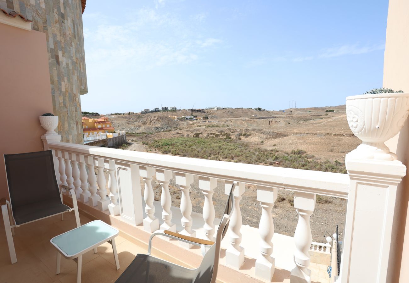 Villa in San Bartolomé de Tirajana - Happy Home