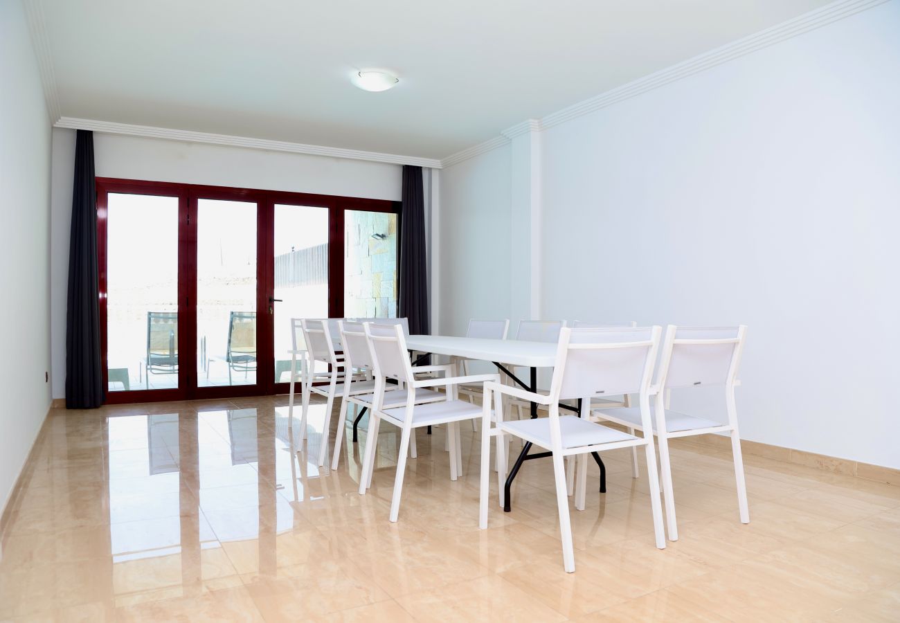 Villa in San Bartolomé de Tirajana - Happy Home