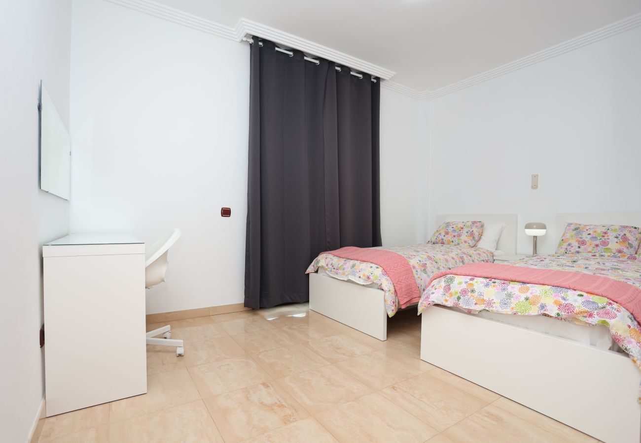 Villa in San Bartolomé de Tirajana - Happy Home