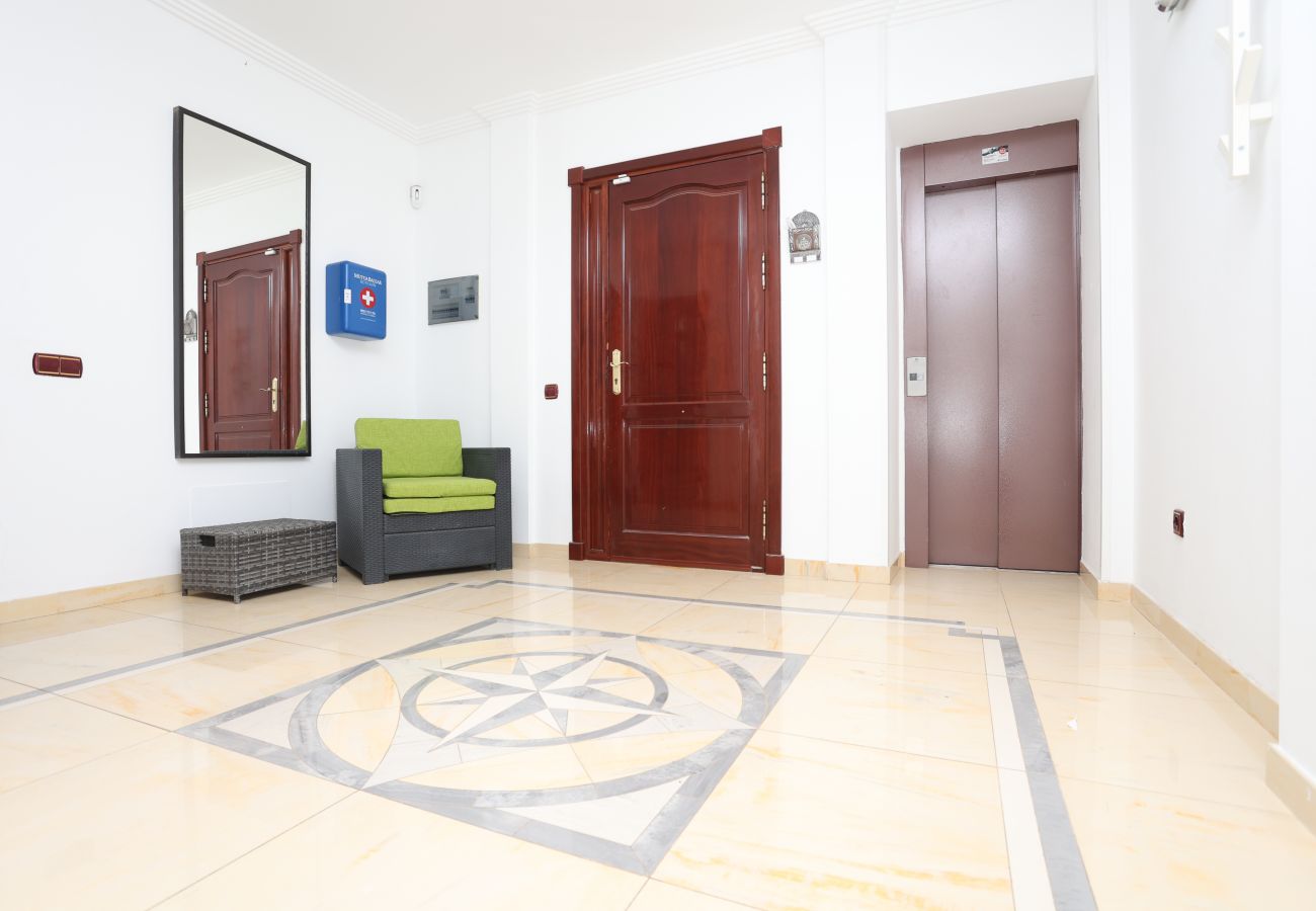 Villa in San Bartolomé de Tirajana - Happy Home