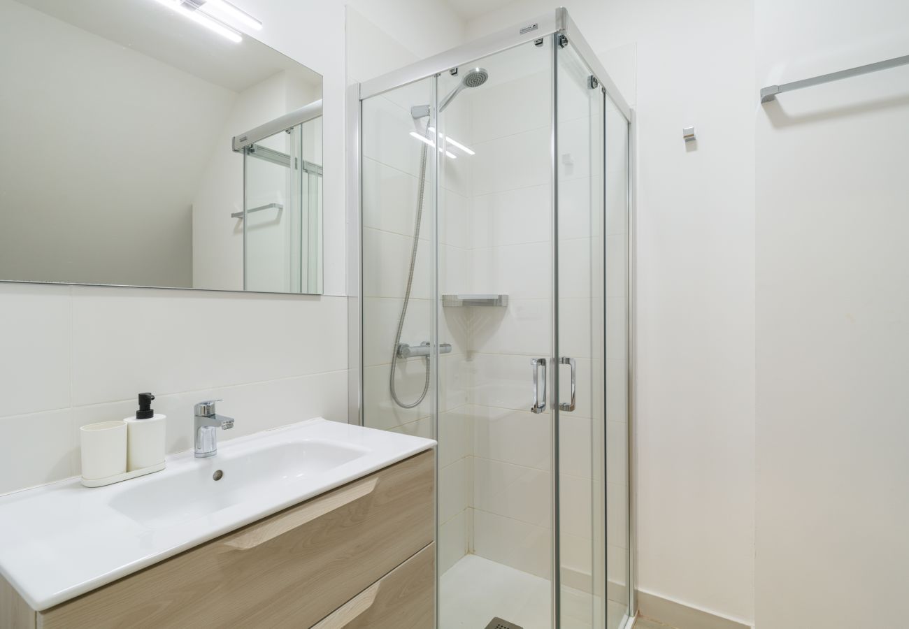 Apartment in Las Palmas de Gran Canaria - Yan Building 6A by CanariasGetaway