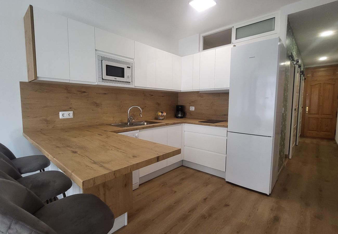 House in Las Palmas de Gran Canaria - Passage to the Beach By CanariasGetaway